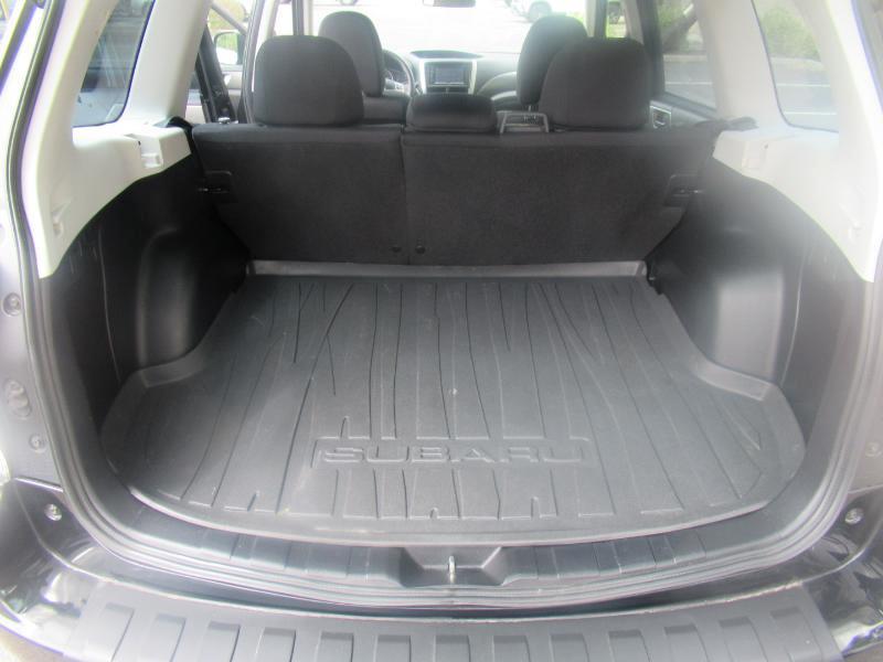 Subaru Forester 2.5X Touring 2011