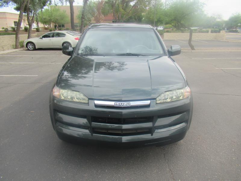 Isuzu Axiom S 4WD 2004
