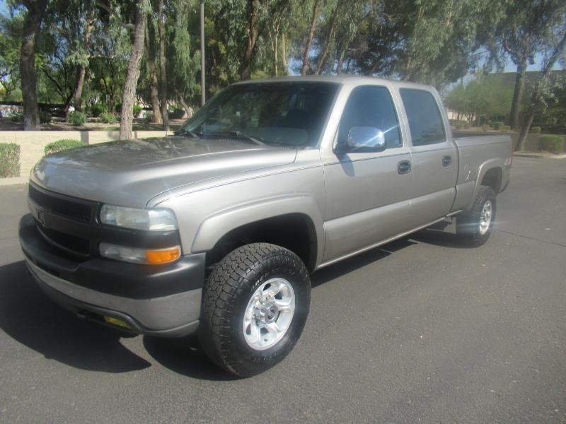Chevrolet Silverado 2500HD Crew Cab Short Bed 4WD 2002