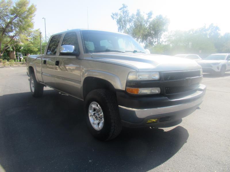 Chevrolet Silverado 2500HD Crew Cab Short Bed 4WD 2002