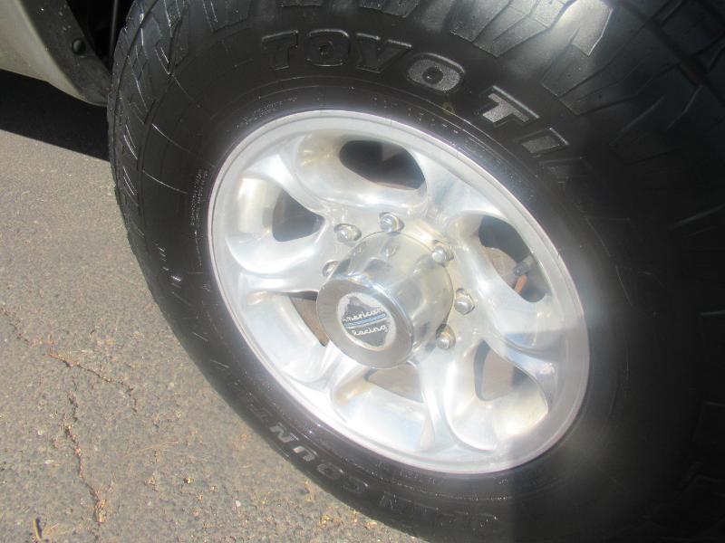 Chevrolet Silverado 2500HD Crew Cab Short Bed 4WD 2002