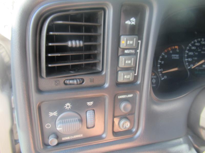 Chevrolet Silverado 2500HD Crew Cab Short Bed 4WD 2002