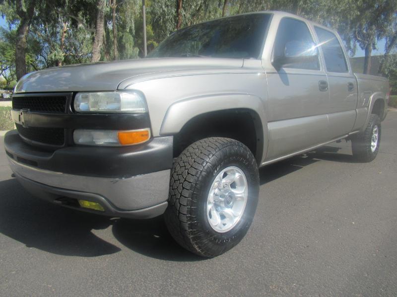 Chevrolet Silverado 2500HD Crew Cab Short Bed 4WD 2002