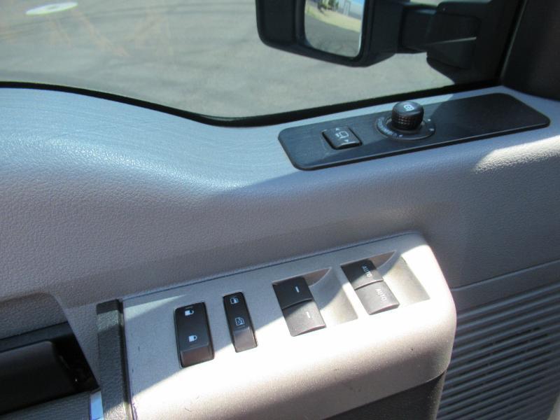 Ford F-350 SD XLT Crew Cab Long Bed 4WD 2014