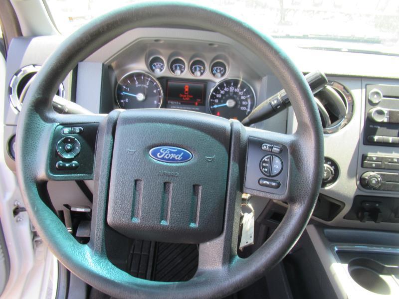 Ford F-350 SD XLT Crew Cab Long Bed 4WD 2014