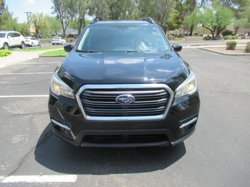 Subaru Ascent Base 8-Passenger 2019