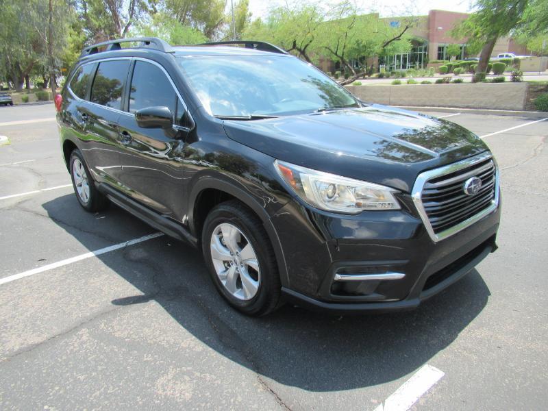 Subaru Ascent Base 8-Passenger 2019