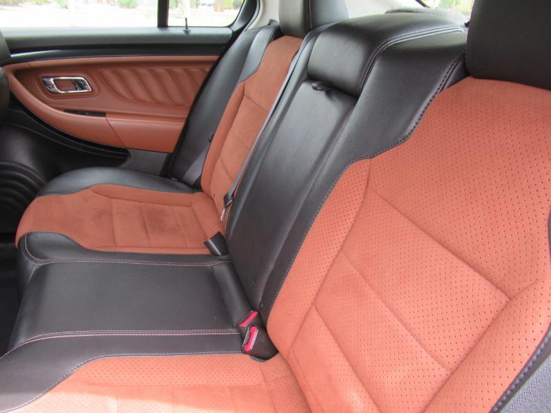 Ford Taurus SHO AWD 2010