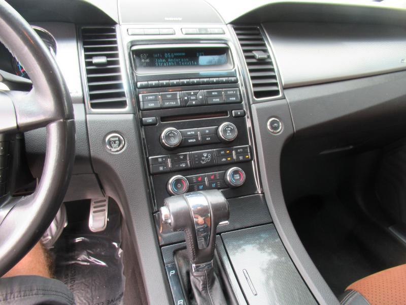 Ford Taurus SHO AWD 2010
