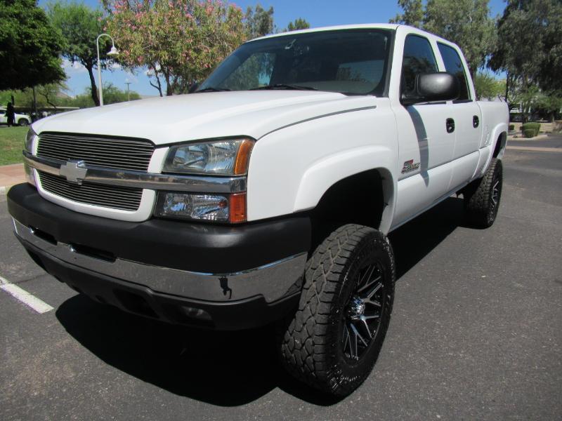 Chevrolet Silverado 2500HD LT Crew Cab 4WD 2004