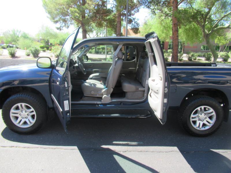 Toyota Tundra SR5 Access Cab 4WD 2004
