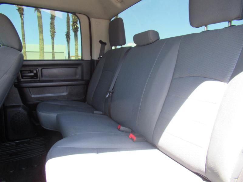 RAM 2500 Tradesman Crew Cab SWB 4WD 2017