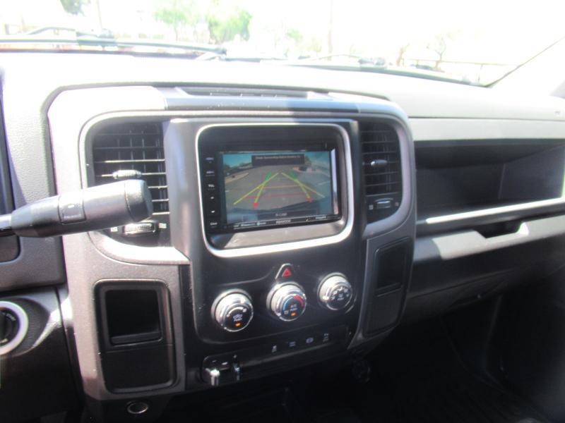 RAM 2500 Tradesman Crew Cab SWB 4WD 2017