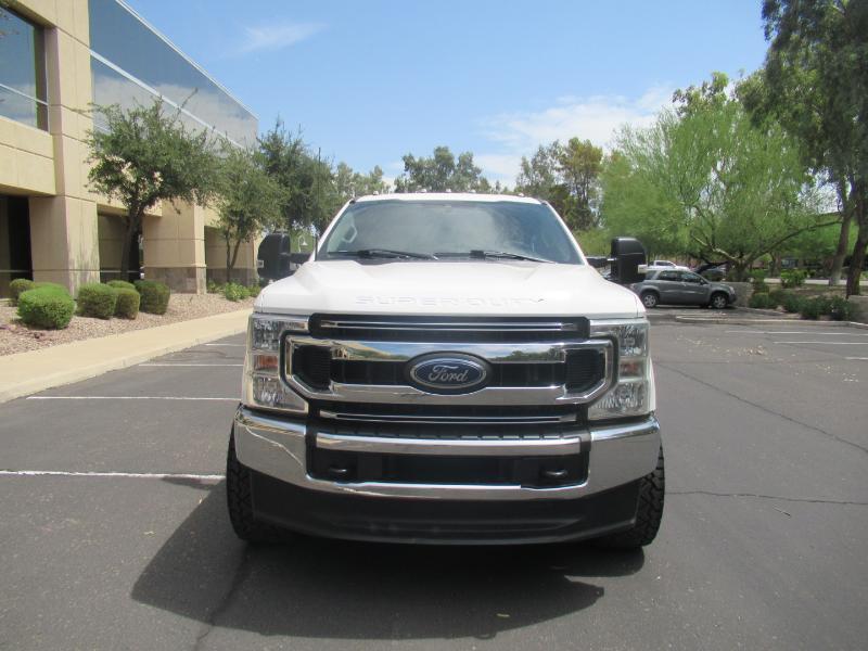 Ford F-250 SD XLT 4WD 2022