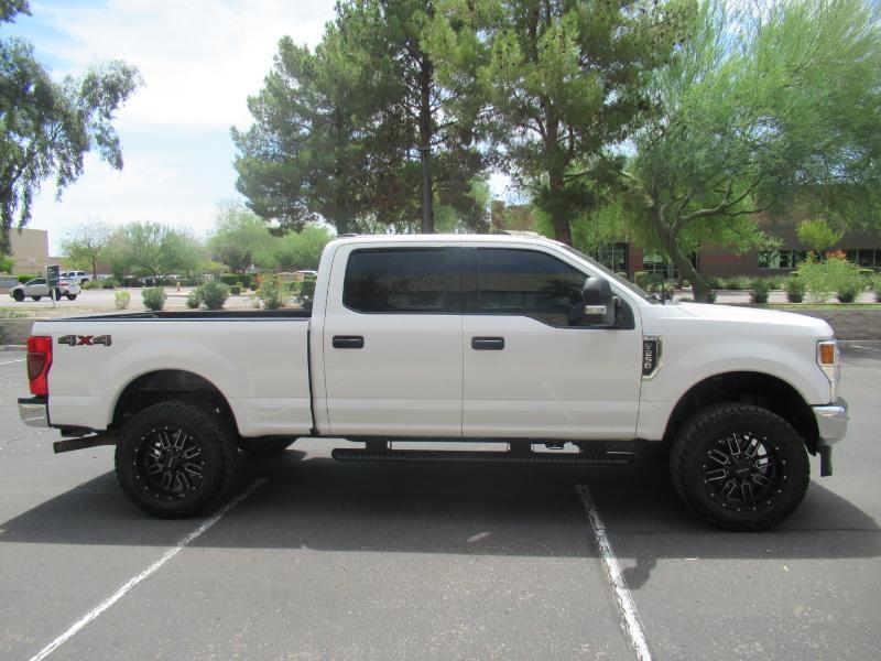 Ford F-250 SD XLT 4WD 2022