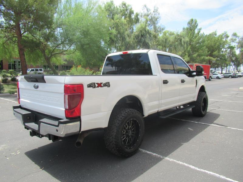 Ford F-250 SD XLT 4WD 2022