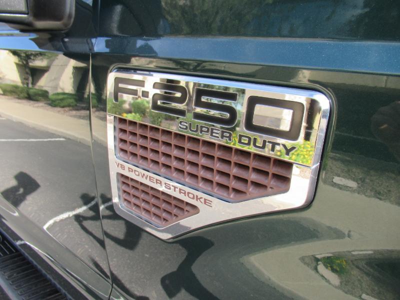 Ford F-250 SD Cabela Crew Cab 4WD 2010