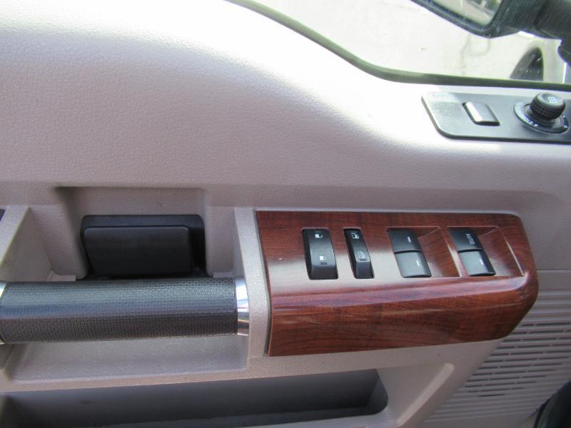 Ford F-250 SD Cabela Crew Cab 4WD 2010
