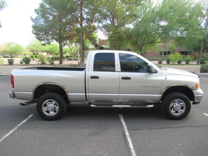 Dodge Ram 2500 SLT Quad Cab Short Bed 4WD 2003