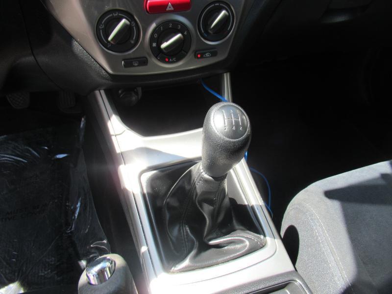 Subaru Impreza 2.5i 5-door 2009