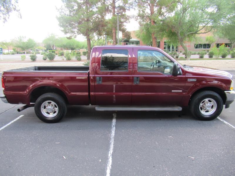 Ford F-250 SD Lariat Crew Cab 2WD 2004