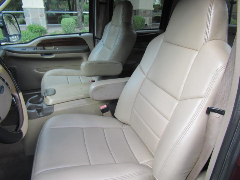 Ford F-250 SD Lariat Crew Cab 2WD 2004