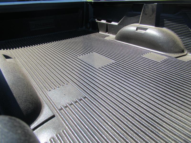 Dodge Ram 3500 SLT Quad Cab Long Bed 4WD DRW 2003