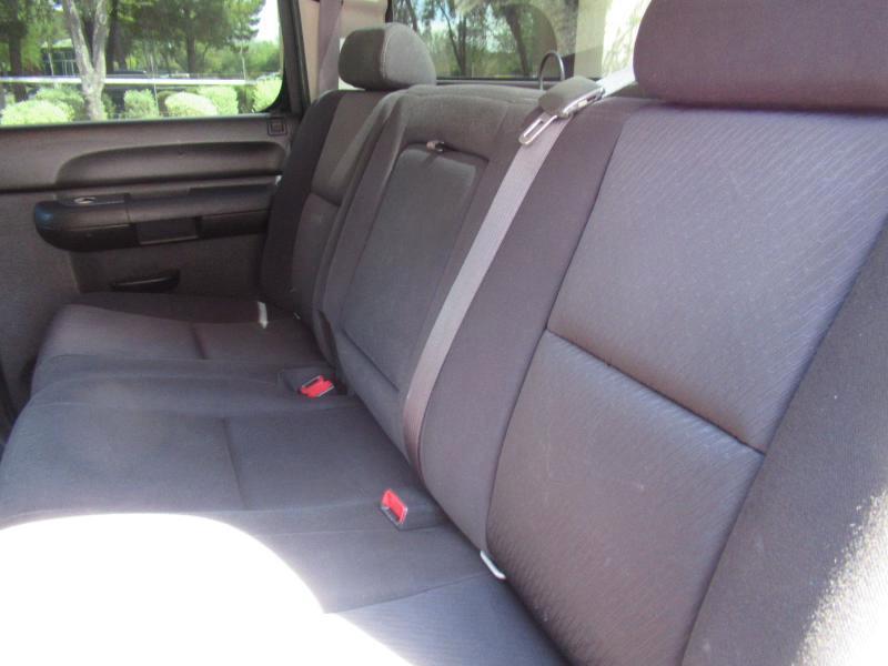 Chevrolet Silverado 2500HD LT Crew Cab 4WD 2012