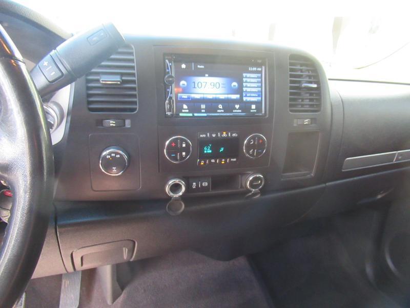Chevrolet Silverado 2500HD LT Crew Cab 4WD 2012