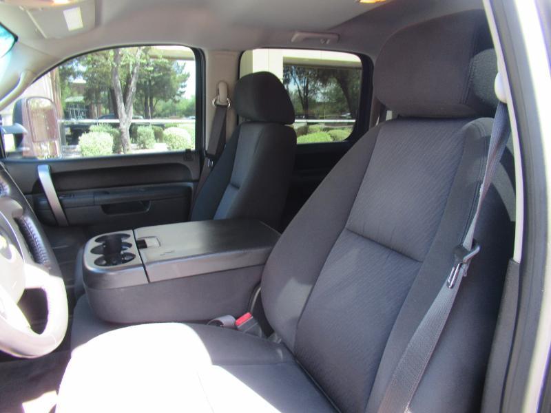 Chevrolet Silverado 2500HD LT Crew Cab 4WD 2012