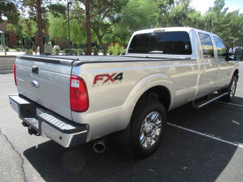 Ford F-250 SD Lariat Crew Cab Long Bed 4WD 2016