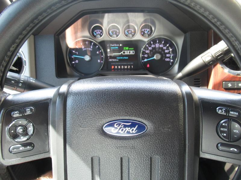 Ford F-250 SD Lariat Crew Cab Long Bed 4WD 2016