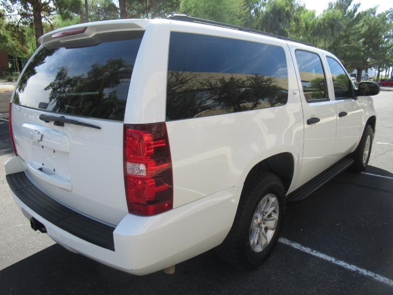 Chevrolet Suburban LT1 1500 2WD 2008