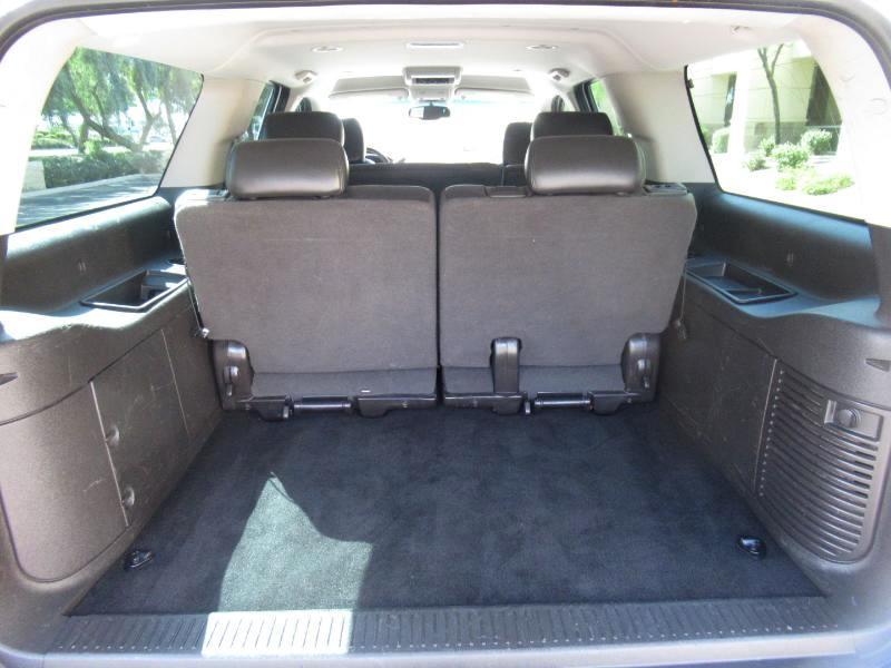 Chevrolet Suburban LT1 1500 2WD 2008