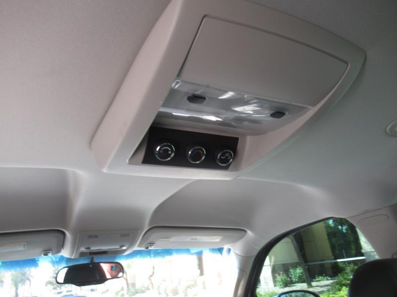 Chevrolet Suburban LT1 1500 2WD 2008