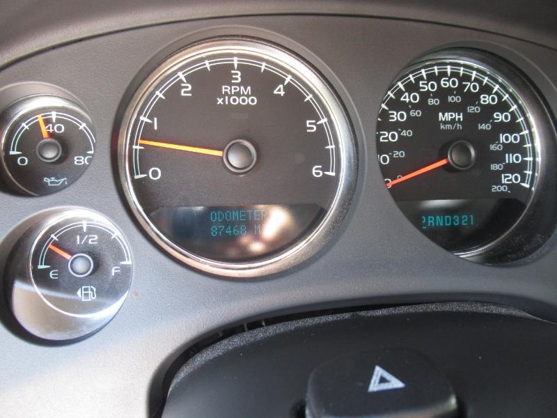 Chevrolet Suburban LT1 1500 2WD 2008