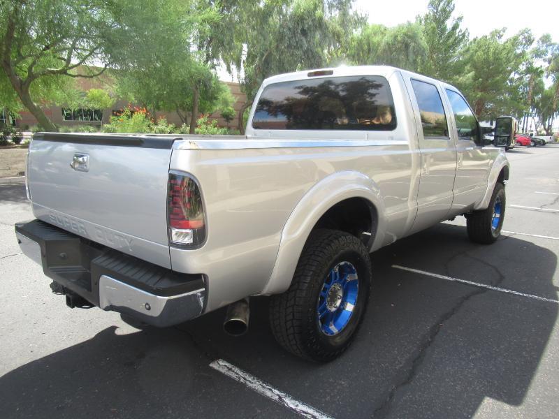 Ford F-250 SD Lariat Crew Cab 4WD 2008