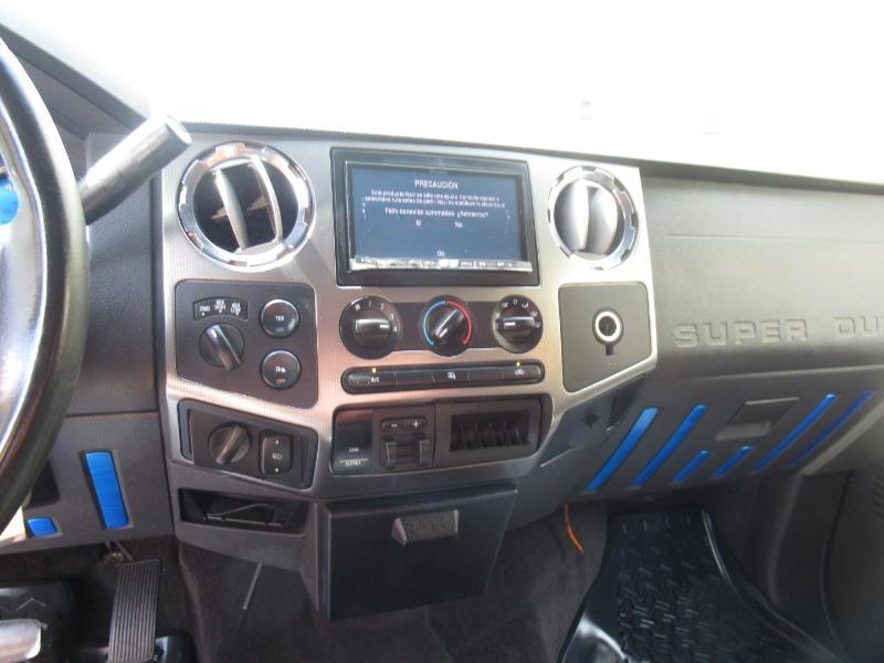 Ford F-250 SD Lariat Crew Cab 4WD 2008