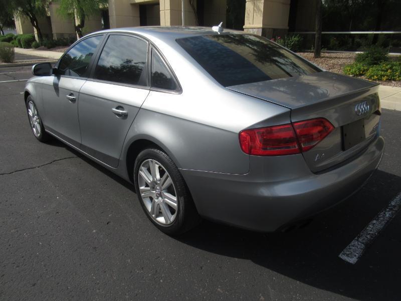 Audi A4 2.0 T Sedan FrontTrak Multitronic 2011