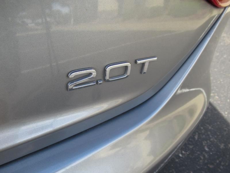 Audi A4 2.0 T Sedan FrontTrak Multitronic 2011