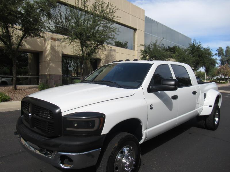 Dodge Ram 3500 Laramie Mega Cab 4WD DRW 2007