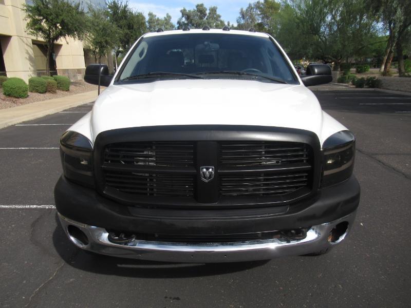 Dodge Ram 3500 Laramie Mega Cab 4WD DRW 2007