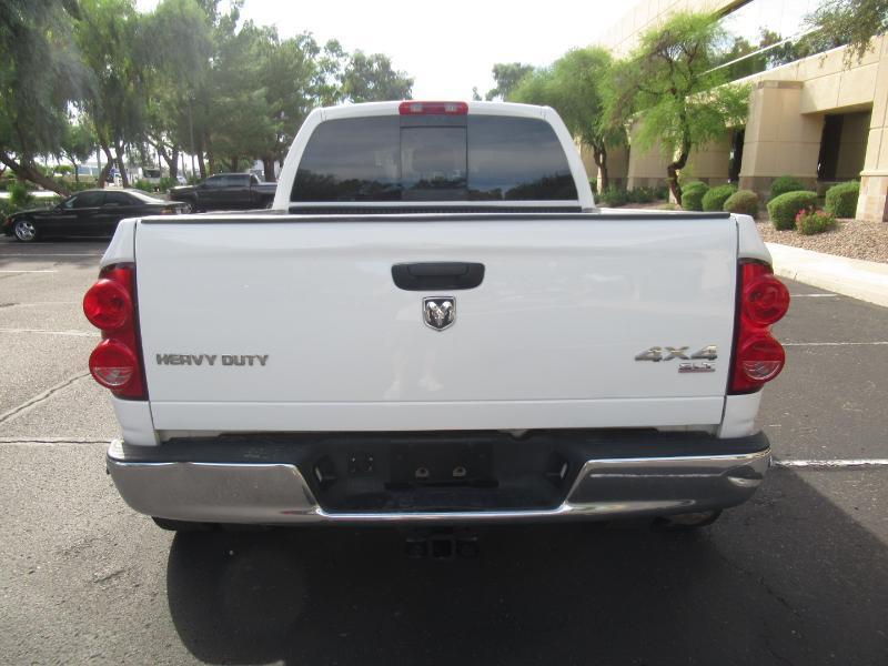 Dodge Ram 3500 Laramie Mega Cab 4WD DRW 2007