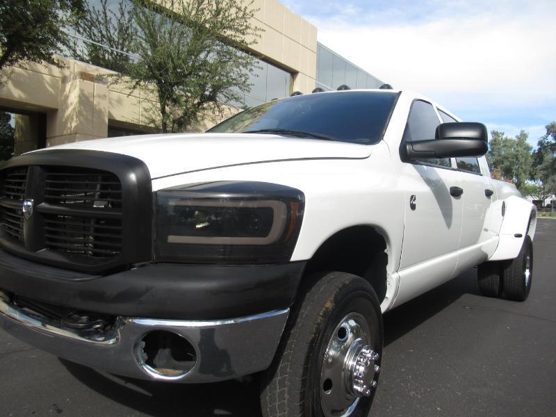 Dodge Ram 3500 Laramie Mega Cab 4WD DRW 2007