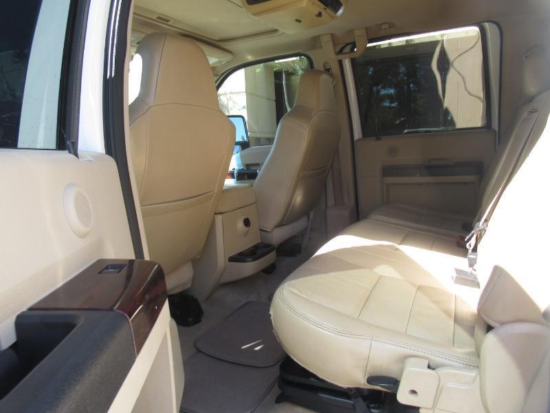 Ford F-250 SD Lariat Crew Cab 4WD 2010