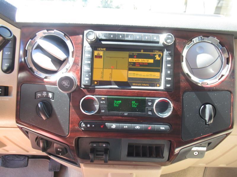 Ford F-250 SD Lariat Crew Cab 4WD 2010
