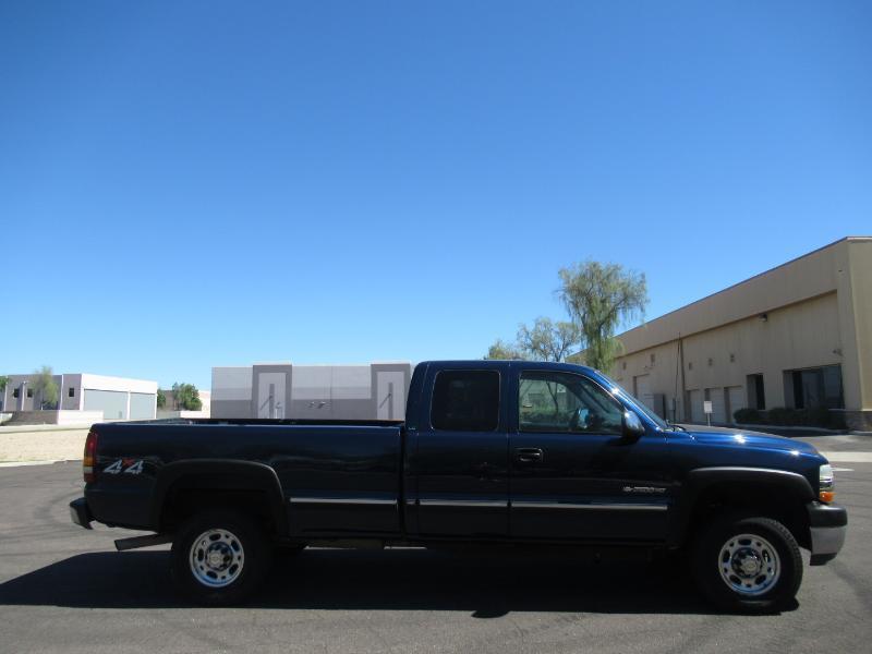 Chevrolet Silverado 2500HD LT Ext. Cab Long Bed 4WD 2002