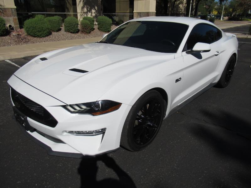 Ford Mustang GT Premium Coupe 2018