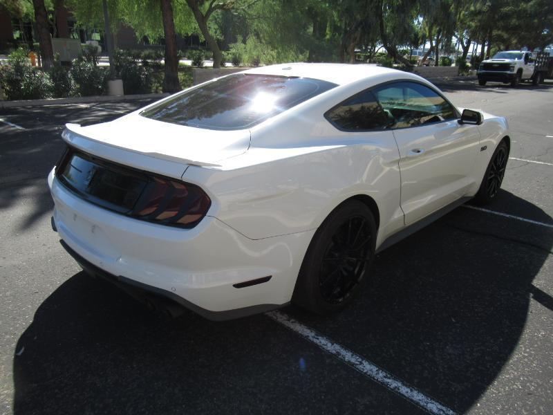 Ford Mustang GT Premium Coupe 2018