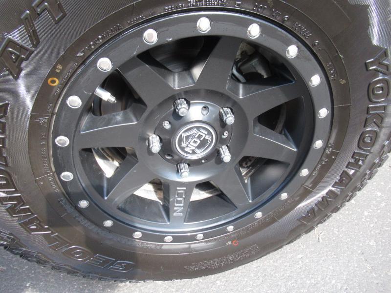 Toyota Tundra SR5 5.7L V8 CrewMax 4WD 2021